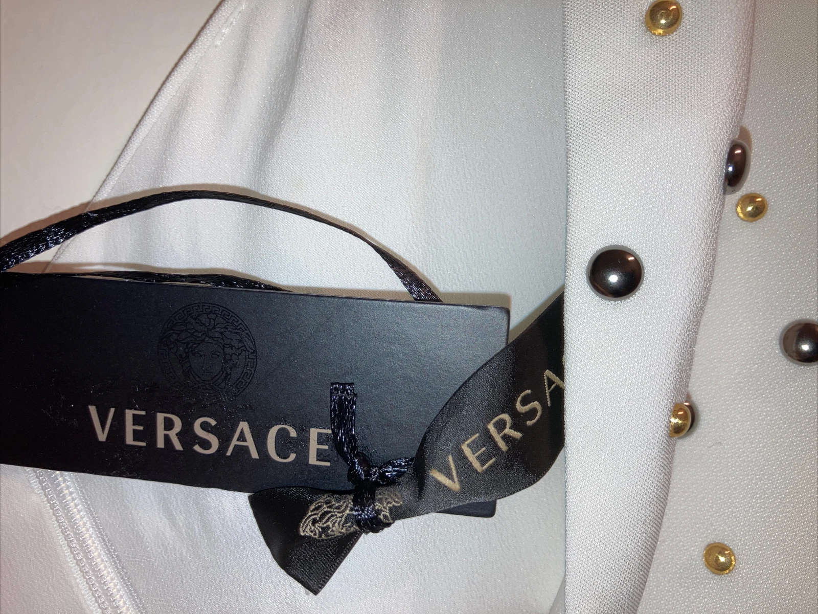 Abito Versace bianco autentico nuovo con etichetta taglia 40 vendita al dettaglio $1725