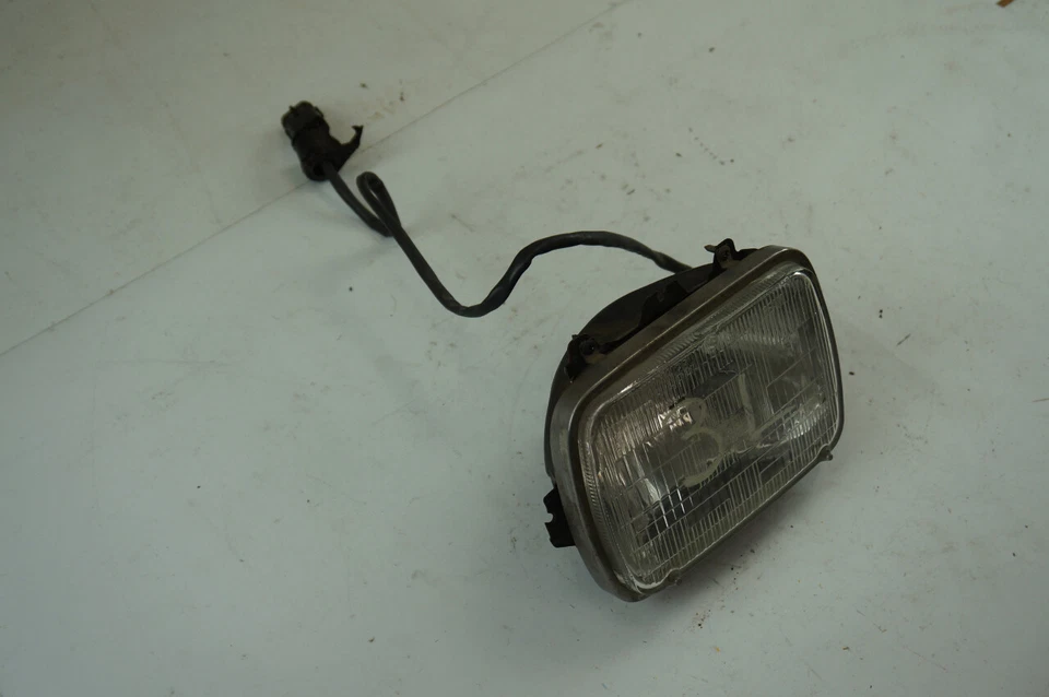 Faro delantero izquierdo izquierdo Chevrolet Corvette C4 1988-1991 usado Foto 2 de 4