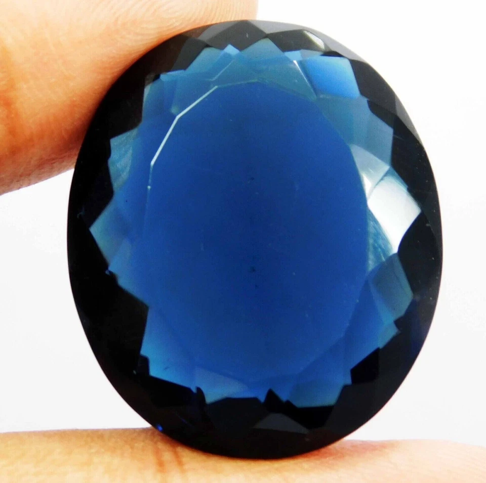 Large Blue Tanzanite Oval Cut 82.95 Ct. AAA+ Loose Gemstone for Ring & Pendant - Image 3 of 4