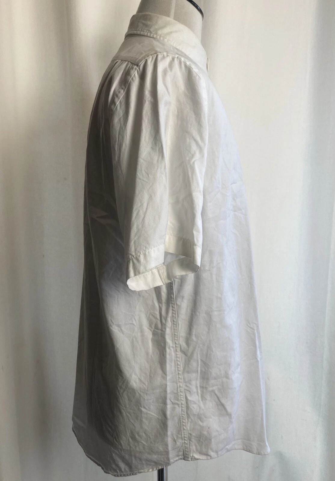 A BATHING APE (BAPE) Camicia abito vintage Bape A Bathing Ape Classics bianca manica corta XL abbottonata