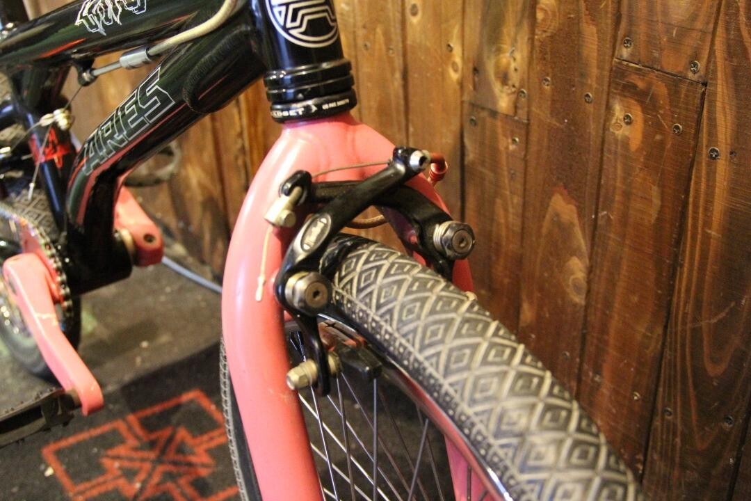自転車本体 BMX FLATLAND ARESBIKE CHOIC ALEX JUMELIN BMX FLATLAND ARESBIKE CHOIC ALEX JUMELIN GT Show Crank ukai