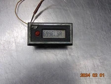 RED LION CONTROLS CUB2L8 COUNTER DISPLAY