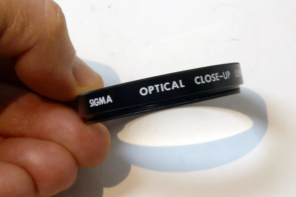 Sigma 52mm Optical Macro Close-Up Lens for 50mm f2.8 1:1 magnification - Image 2 of 4