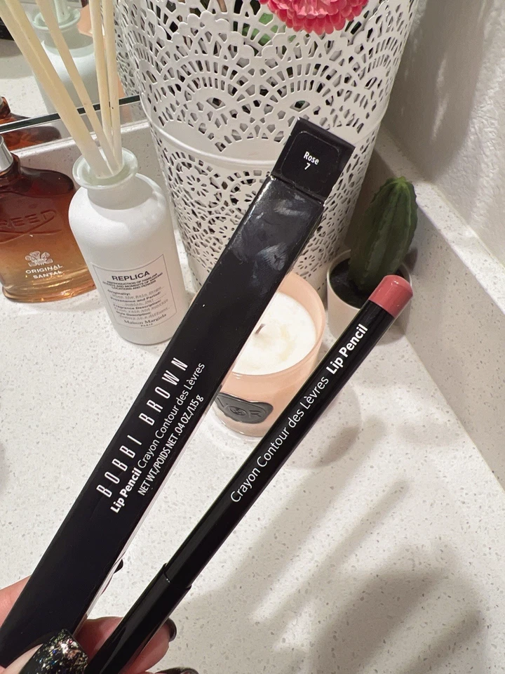 Bobbi Brown Lip Pencil Crayon Full Size #7 Rose 0.4oz  NIB - Image 3 of 4