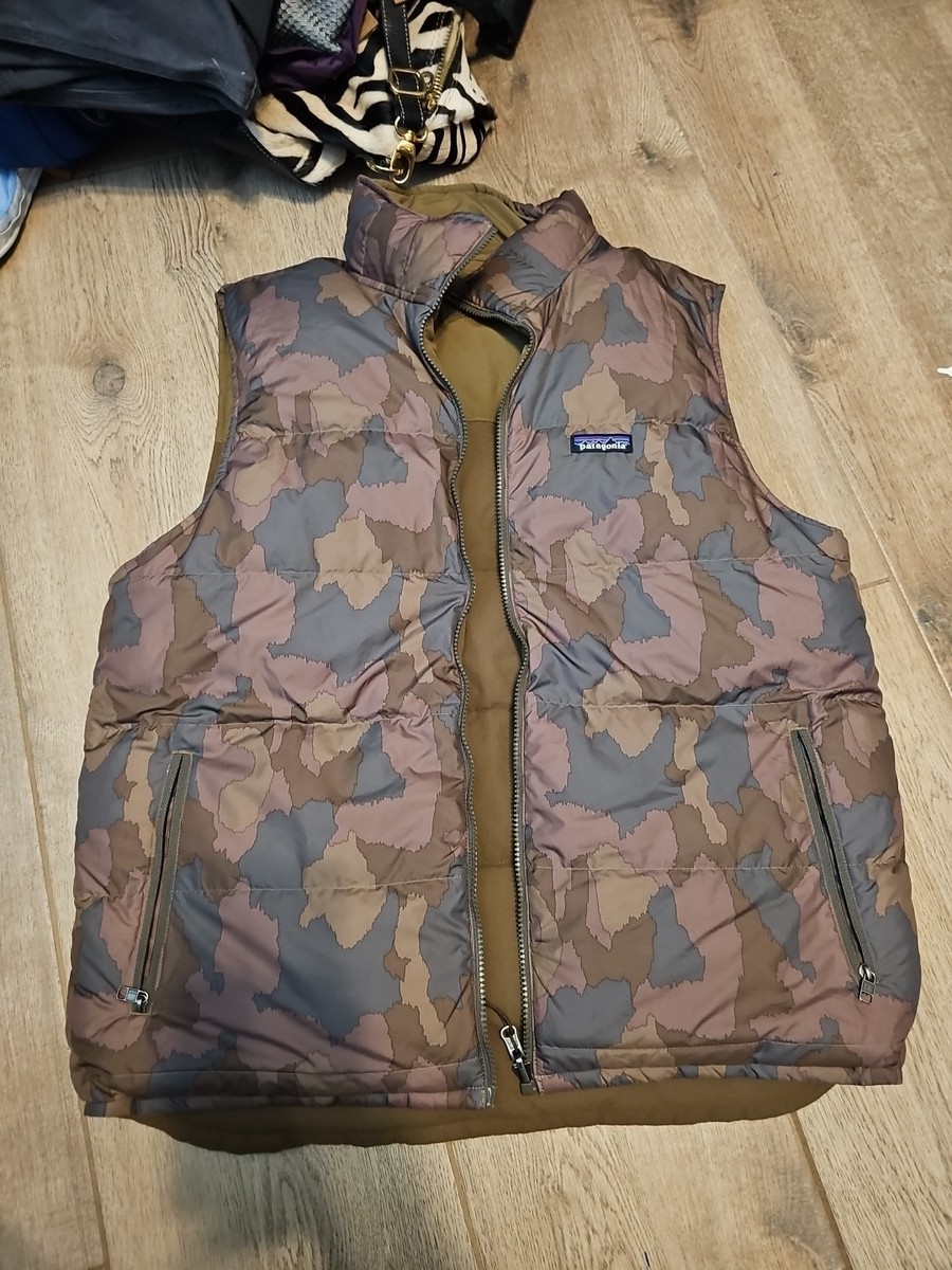 Patagonia Reversible Rare Down Vest Men's Large Brown Canvas Camo
