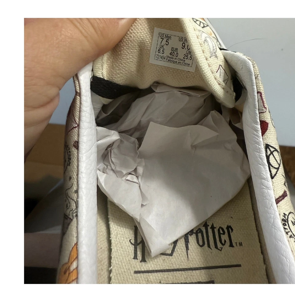 Zapatos Vans Edición Especial Harry Potter Estampado Completo Hombre 7.5 Mujer 9 Foto 3 de 4