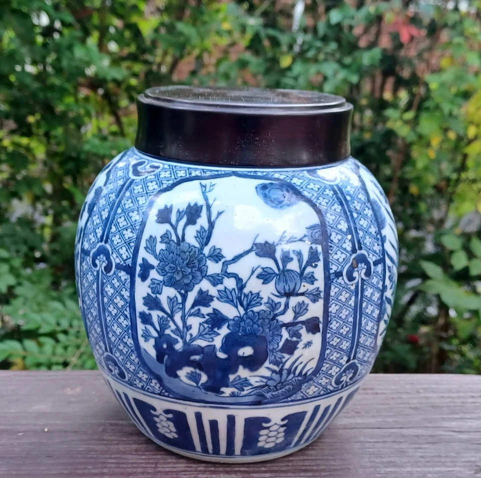 ⭕️ Fino tarro chino azul y blanco del siglo XIX, tapa de palo de rosa de madera dura Foto 3 de 4