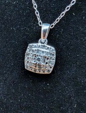Silver Cluster Square Pendant Necklace