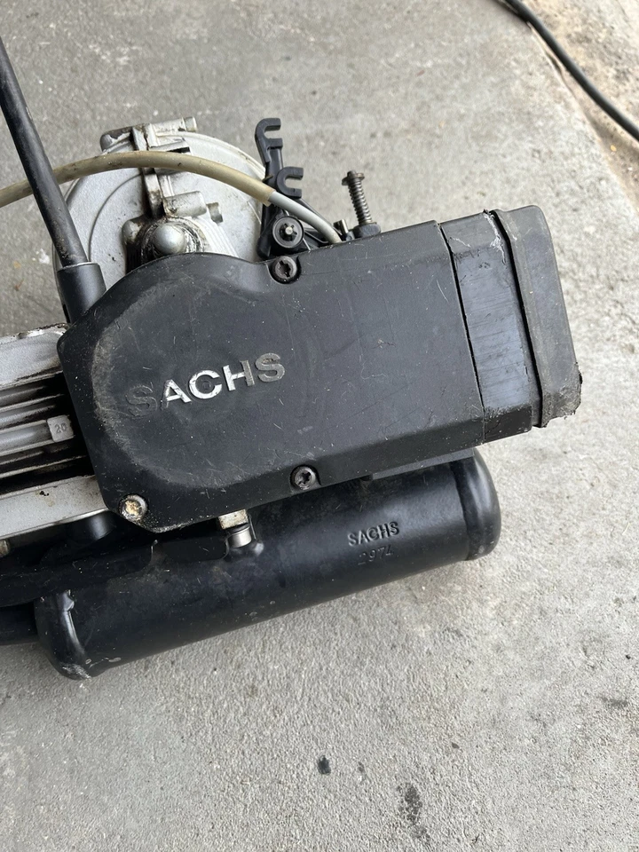 Saxonette Motor SACHS 301/AB Fahrrad Selten mit Auspuff komplett - Bild 2 von 4