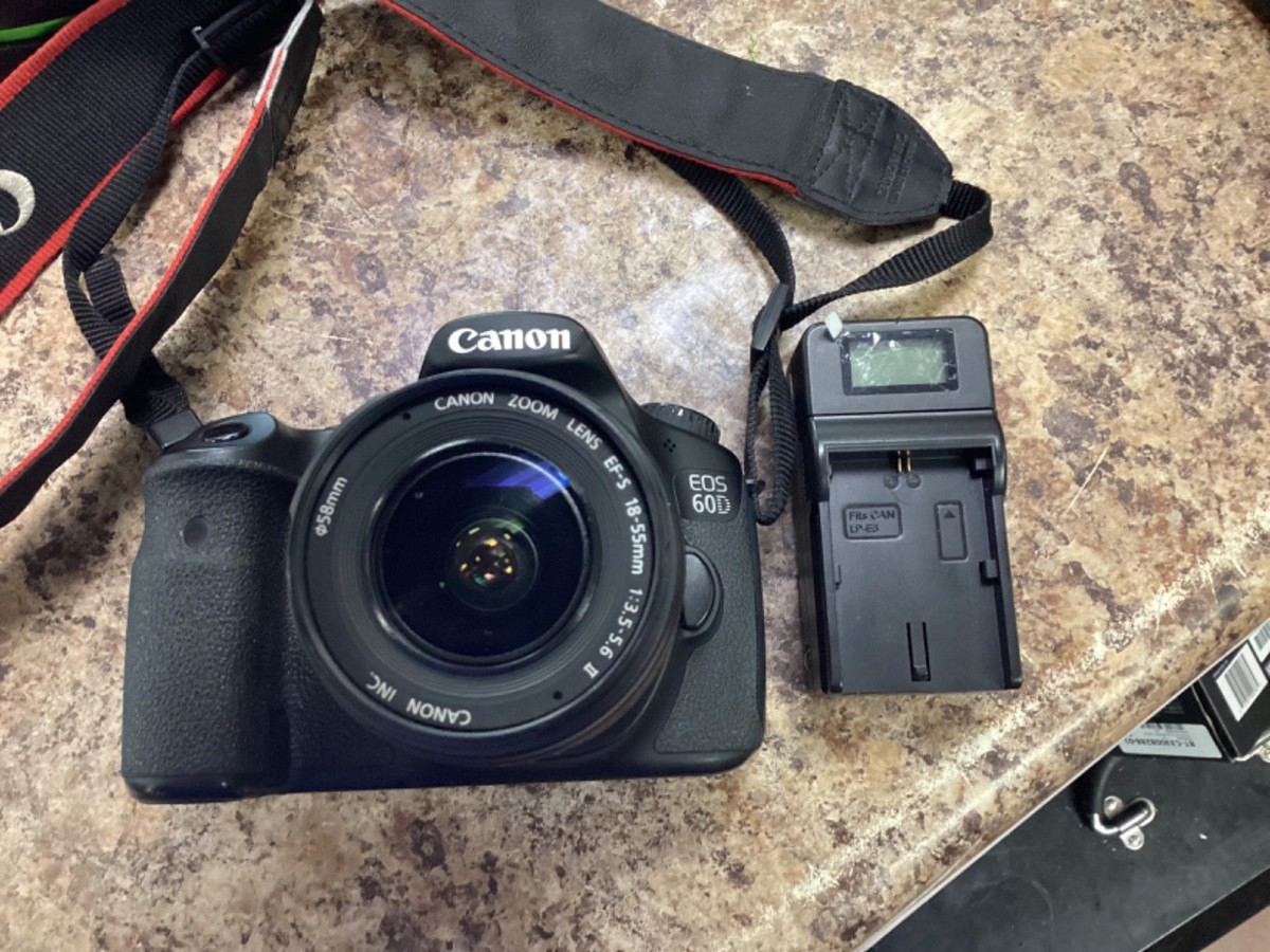 Canon EOS 60D/EF-S 18-55mm IS Ⅱ （良品） R8-02-18-21 60D EOS