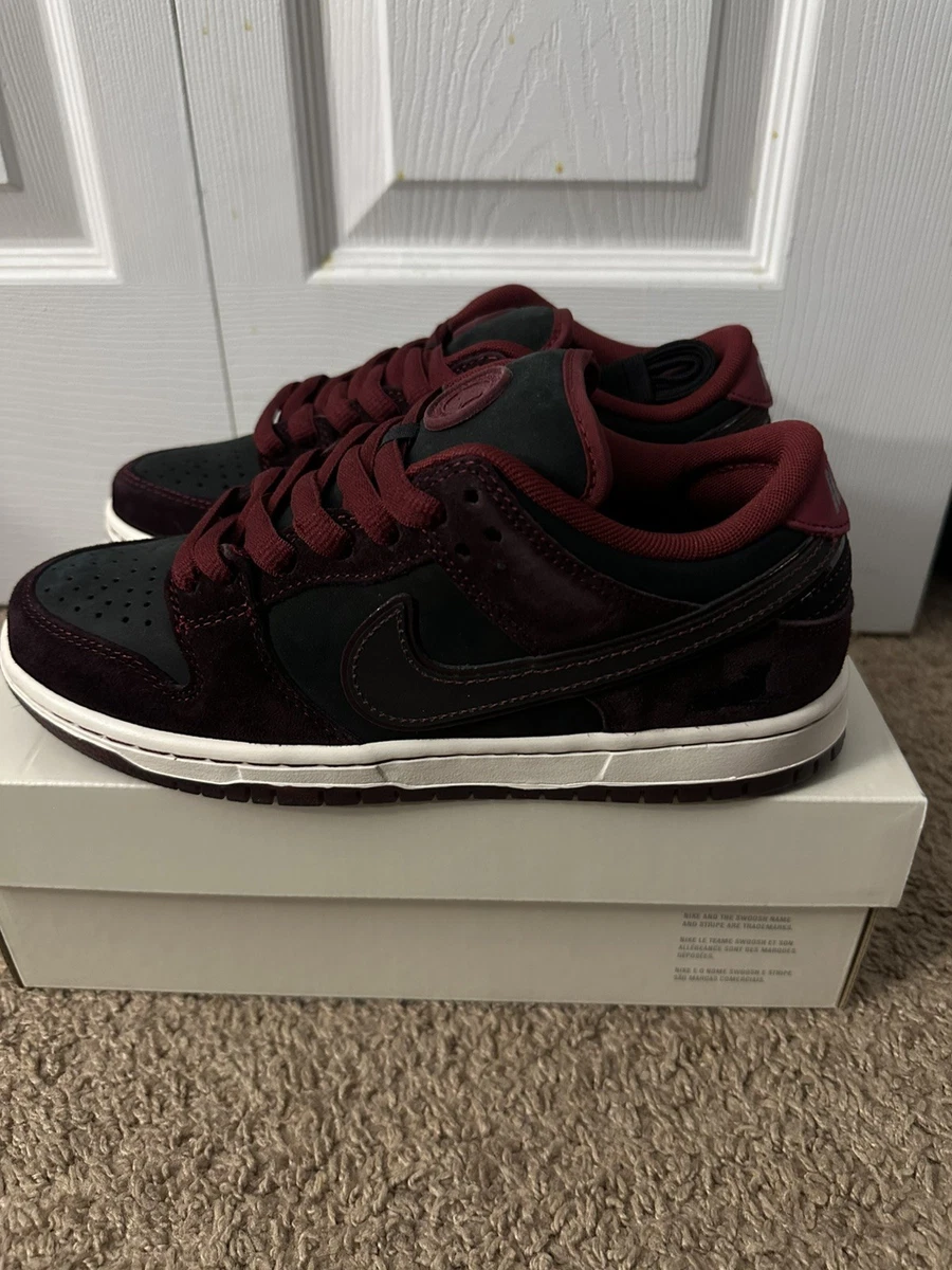 Nike RIOT Skateshop x Dunk Pro SB QS Low Mahogany Dark Beetroot