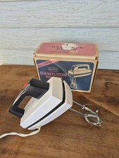 Vintage Hamilton Beach Mixette Portable Hand Mixer WORKS GREAT - IN BOX