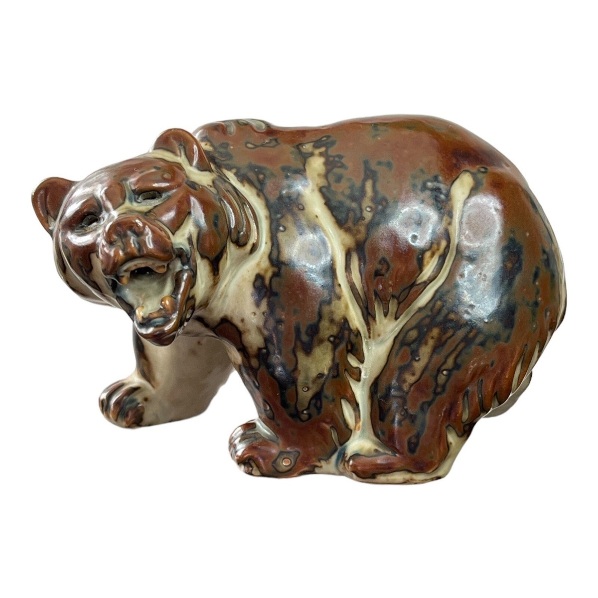 Knud Kyhn作 ヴィンテージ ロイヤルコペンハーゲン 小熊 オブジェ Knud Kyhn作 ヴィンテージ ロイヤルコペンハーゲン 小熊 オブジェ