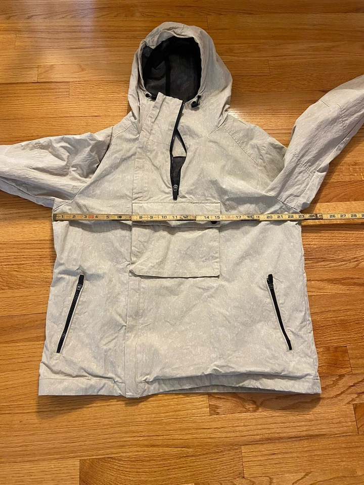 Michael Kors Crinkled Cargo Hoodie Large . Men’s / Woman’s Real Cool - Image 3 of 4
