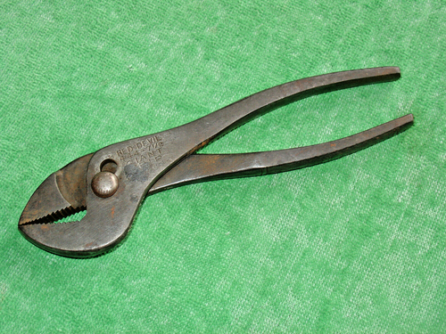 VINTAGE RED DEVIL No.444 GIANT GRIP SLIP JOINT PLIERS 7-1/2" MADE IN USA