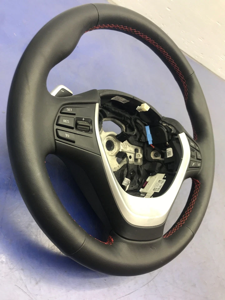 BMW 230I CONV F23 2017-2021 OEM volante con calefacción | negro 61317468008 Foto 2 de 4