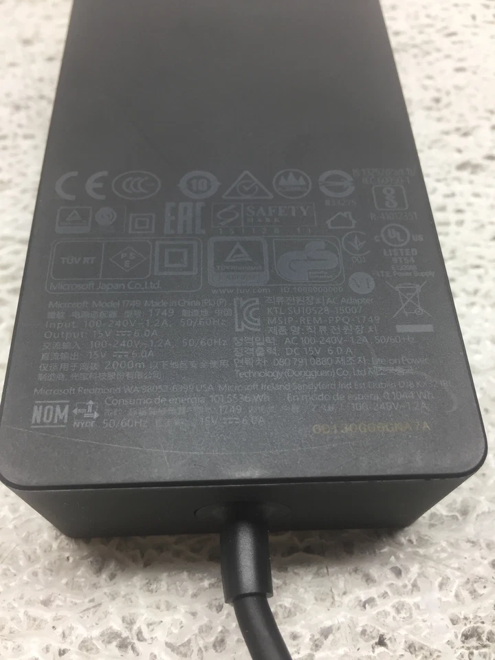 Microsoft Genuine OEM 15V 6A AC Adapter for Surface Pro 4 Dock 1749 Free S/H - Image 2 of 3