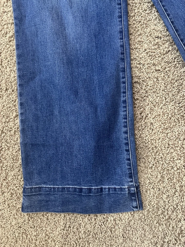 BAGATELLE Collection New York Jeans Womens 30x30 Wide Leg Denim EUC 🔥 - Image 2 of 4