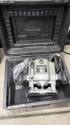 #ad Porter Cable 7529 Variable Speed Plunge Router w Case $125.00