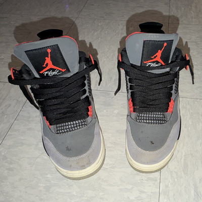 Jordan Air Jordan 4 Mid Top Men's Lace-Up Sneaker Gray Black Red Pre-Owned