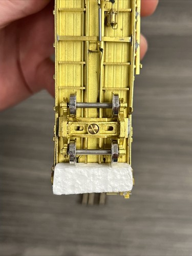 Overland Models HO Brass OMI-3020 P/S 63’ STD. Waffle Boxcar Unpainted NOS! - Picture 12 of 13
