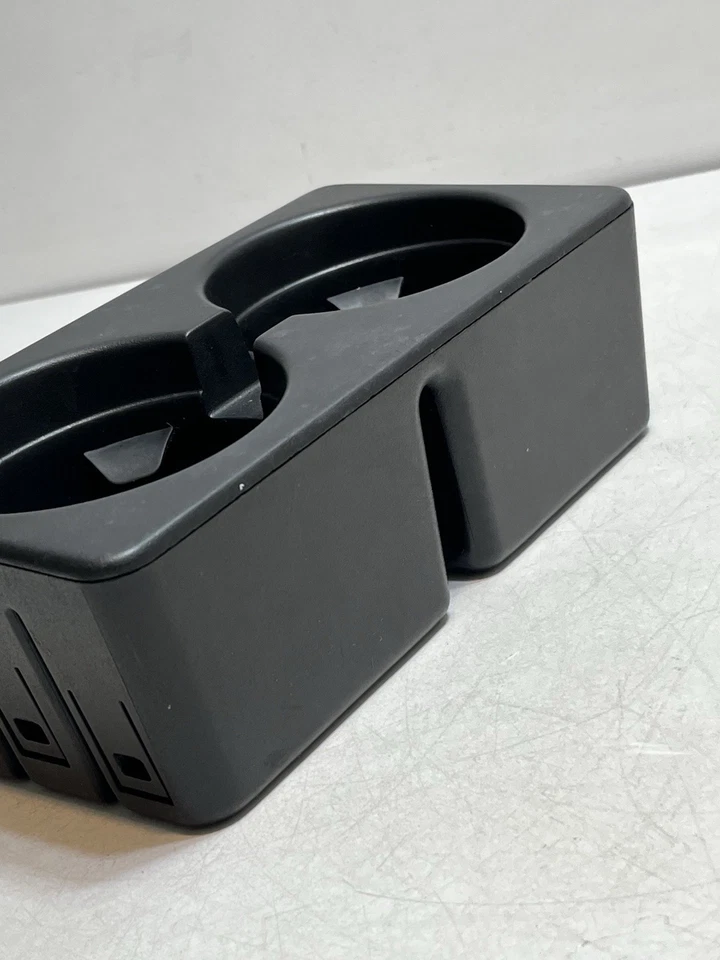2007-2013 Chevy Avalanche Front Center Console Cup Holder Insert Tray OEM - Изображение 4 из 4