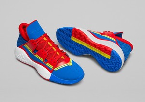zapatillas baloncesto marvel