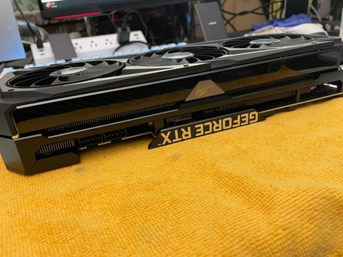 ASUS ROG Strix GeForce RTX 3070 8GB GDDR6 Graphics Card Nvidia GPU - Picture 10 of 14