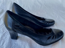 VTG..ETIENNE AIGNER..CLASSIC..BLACK..LEATHER..PUMPS..HEELS..WOMEN 6