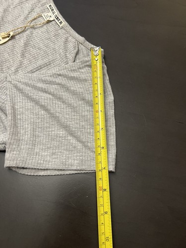 Moral Fiber Women's V-neck Cropped top size Medium Gray - Picture 9 of 9