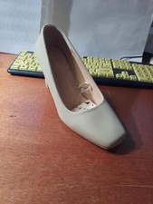 NEW  Mysoft Women Square Closed Toe Block high Heel Pump Nude Size 9 New