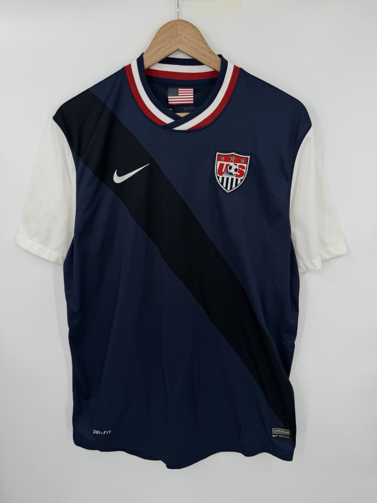 Nike USA USMNT Soccer Jersey Shirt Dri-FIT Polyester Men Large Blue 450451-410