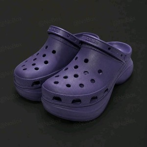  Crocs Women's Classic Bae Clogs