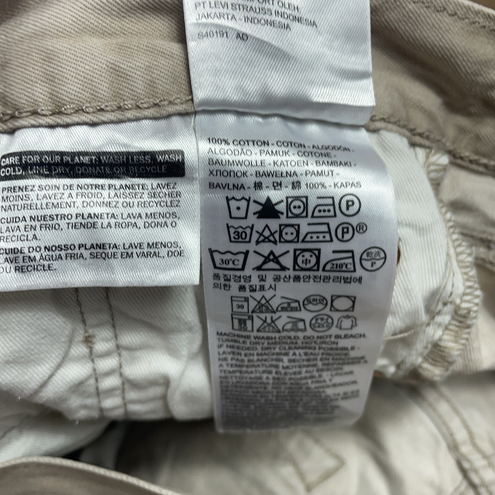 Levi's 501 Jeans Mens 30 Waist Straight 30W 34L Off White Denim Cotton Button thumbnail 11