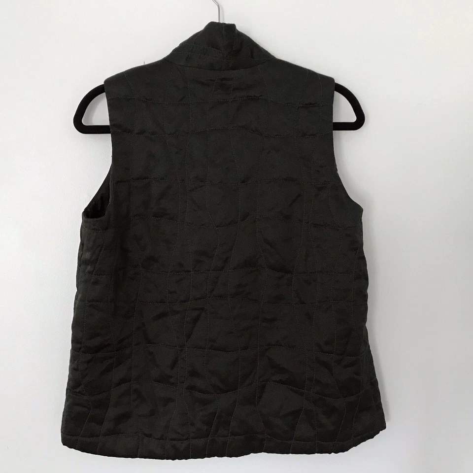 Eileen Fisher 女式橄榄绿色绗缝背心 XS 码 Heritage Lagenlook 假日 — 第 2/4 张图片