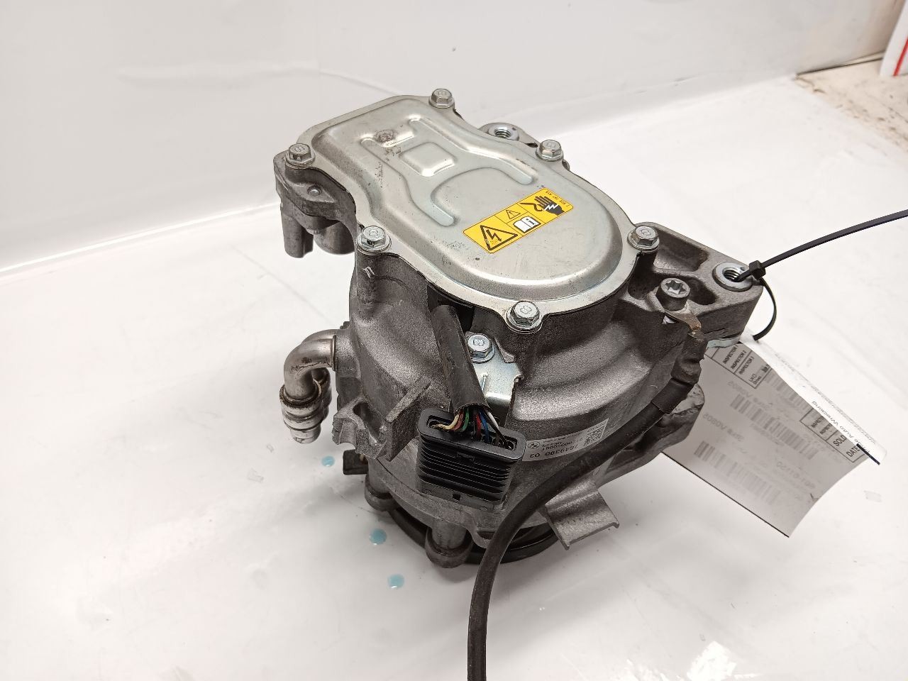 2014 2015 2016 2017 2018 2019 BMW I8 1.5L ALTERNATOR GENERATOR STARTER