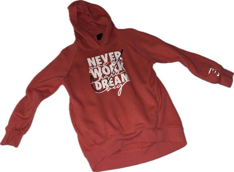 Nike Youth LARGE-3 Brand Russell Wilson Dream Big Swoosh Sweatshirt Hoodie