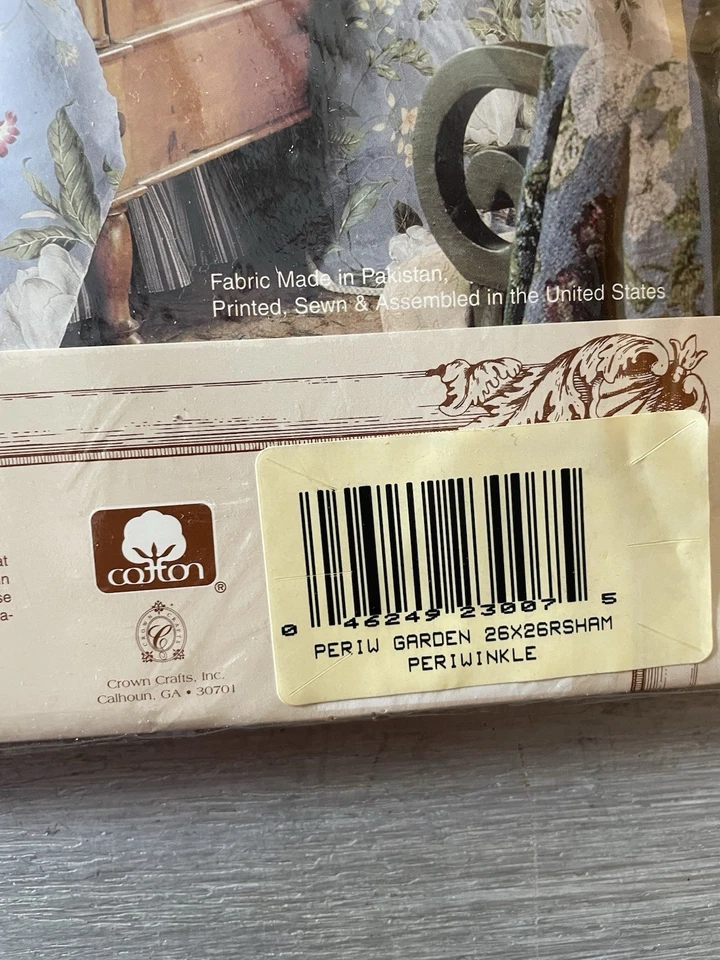 WILLIAMSBURG 26” x 26” Almohada con Volantes Falsa Perwinkle Patrón Floral De Colección-Nueva Foto 4 de 4