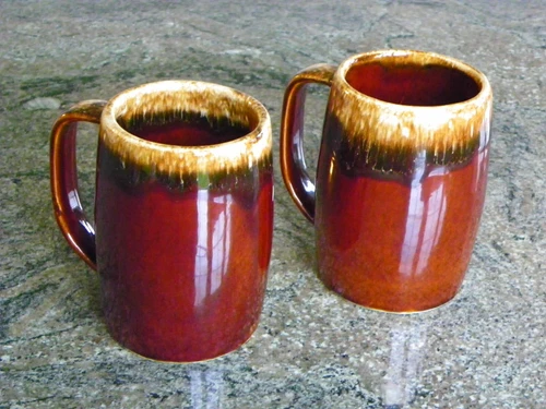 Lot of 2 Vintage Hull USA 'Oven Proof' Brown Drip Glaze Oversized Mugs 16oz - 5"