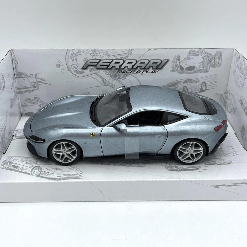 Modellino Auto BBurago 1/24 Ferrari Roma Silver - Immagine 3 di 4