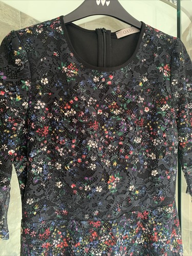 Oasis Dress Size S, Knitted Lace Over Stretchy Lining Needs To Be Seen! - Picture 3 of 7
