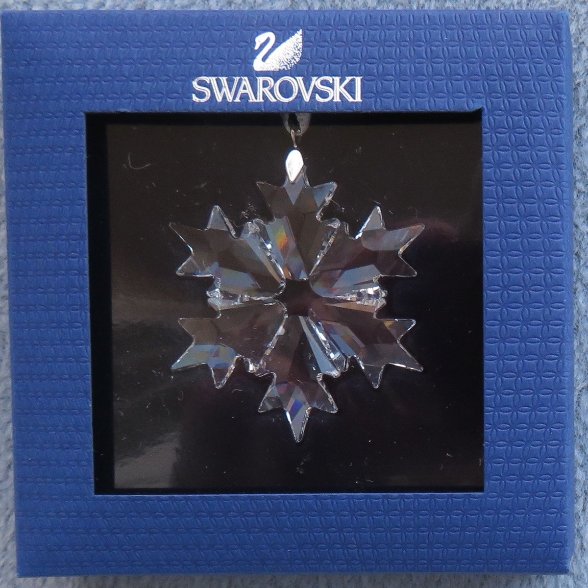 SWAROVSKI CHRISTMAS 2018 Annual Little Star Snowflake Ornament