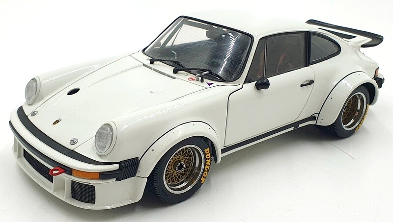 Exoto 1/18 Scale Diecast 18090 - Porsche 934 RSR - White | eBay.de