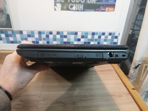 Acer Aspire 5535,Enciende SIn Imagen en Pantalla Averiado para Piezas. - Imagen 7 de 9
