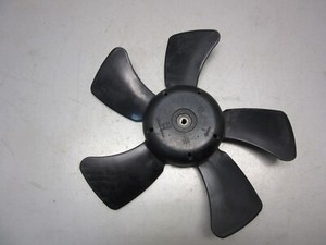 MITSUBISHI ASX GA_W 1.8 DI-D Lüfterflügel rechts Kühlerlüfter MR464708 (314)