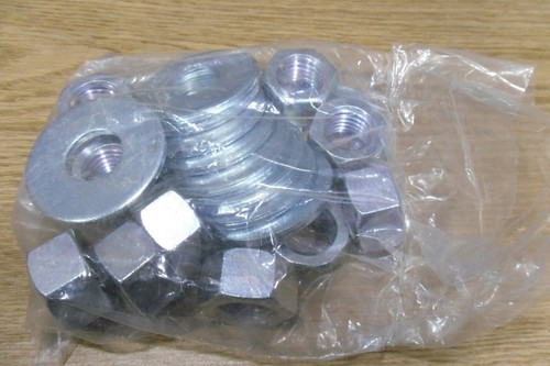 HIlti 3/4" x 4-3/4" LT 10 pcs (Factory-Packed Box) KB3 #282535 Plated Anchor - Picture 4 of 5
