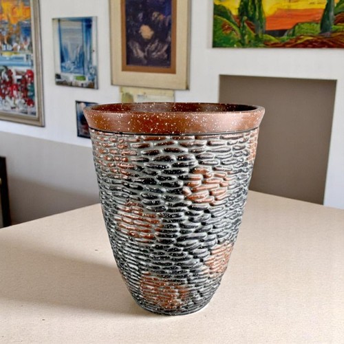 Rustic Stone Look Planter 45.6cm Tall Brown Single/2/4 Packs - Picture 2 of 41