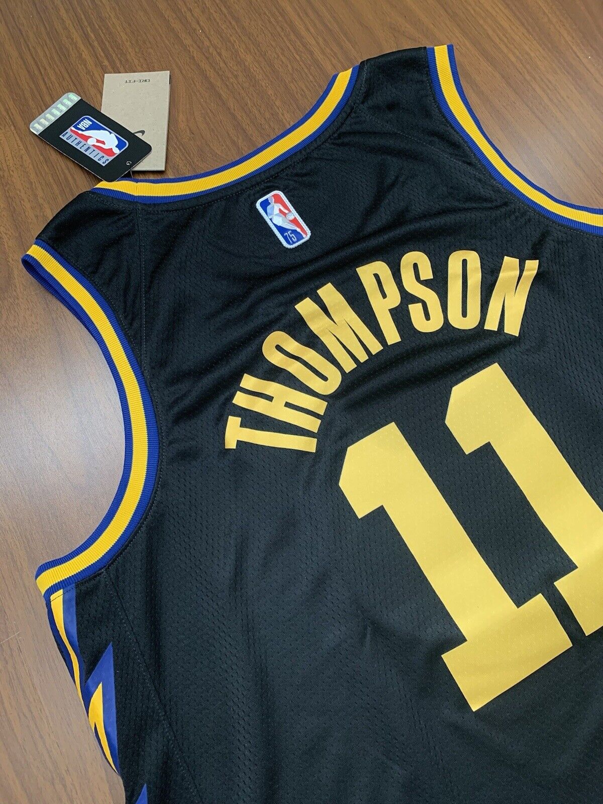 Unisex Nike Klay Thompson Black Golden State Warriors 2022/23 Swingman  Badge Player Jersey - City Edition