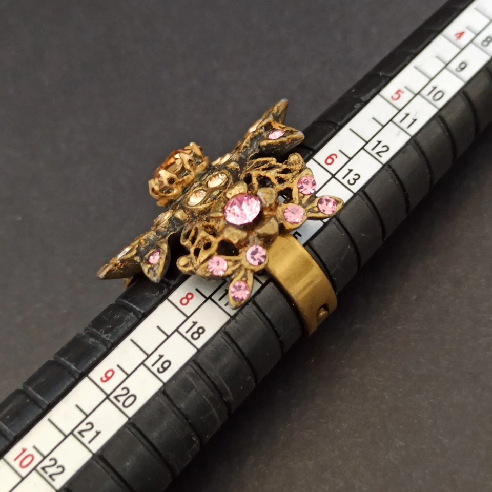 Michal Negrin Ring Chunky Royal Flowers Pink With Swarovski Crystals Statement - Image 3 of 4
