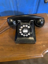 Bell System Western Electric Rotary Dial Telephone ,Black Vintage 1940’s